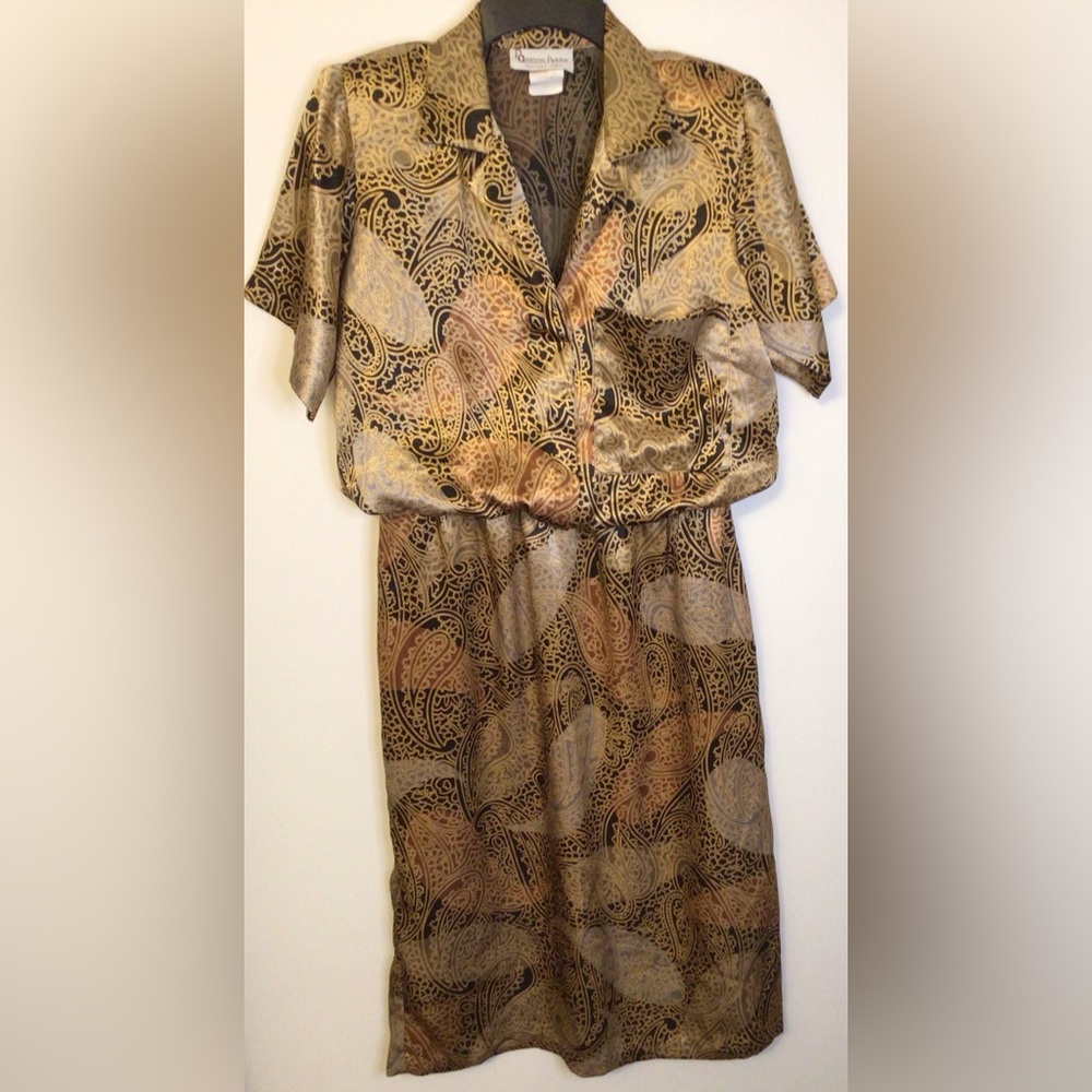 Vintage Damon Petite tan print dress with shoulder pads size 10